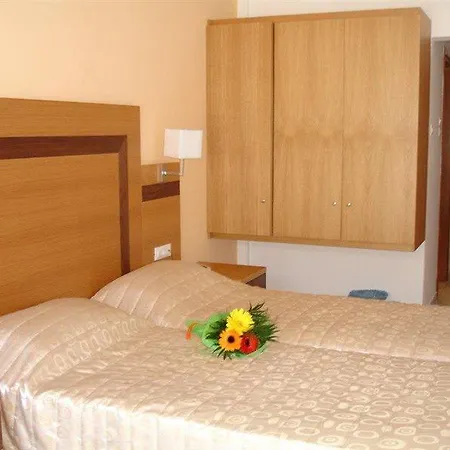 Africa Hotel 2*